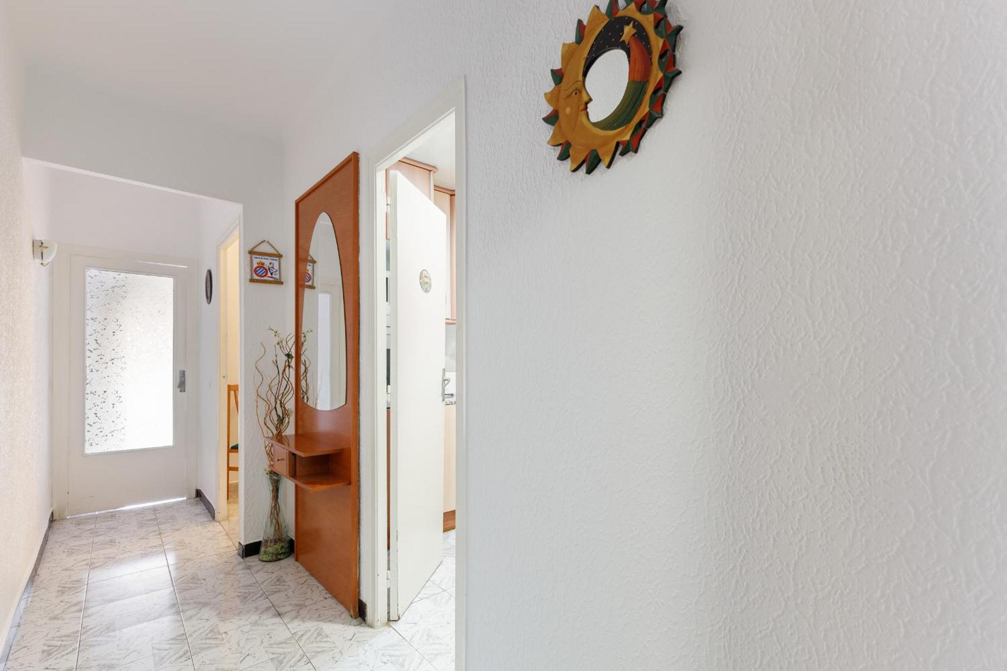 Besos - Bright Apartment Close To Congress & Port ซานต์อาเตรียเดเบซอซ ภายนอก รูปภาพ