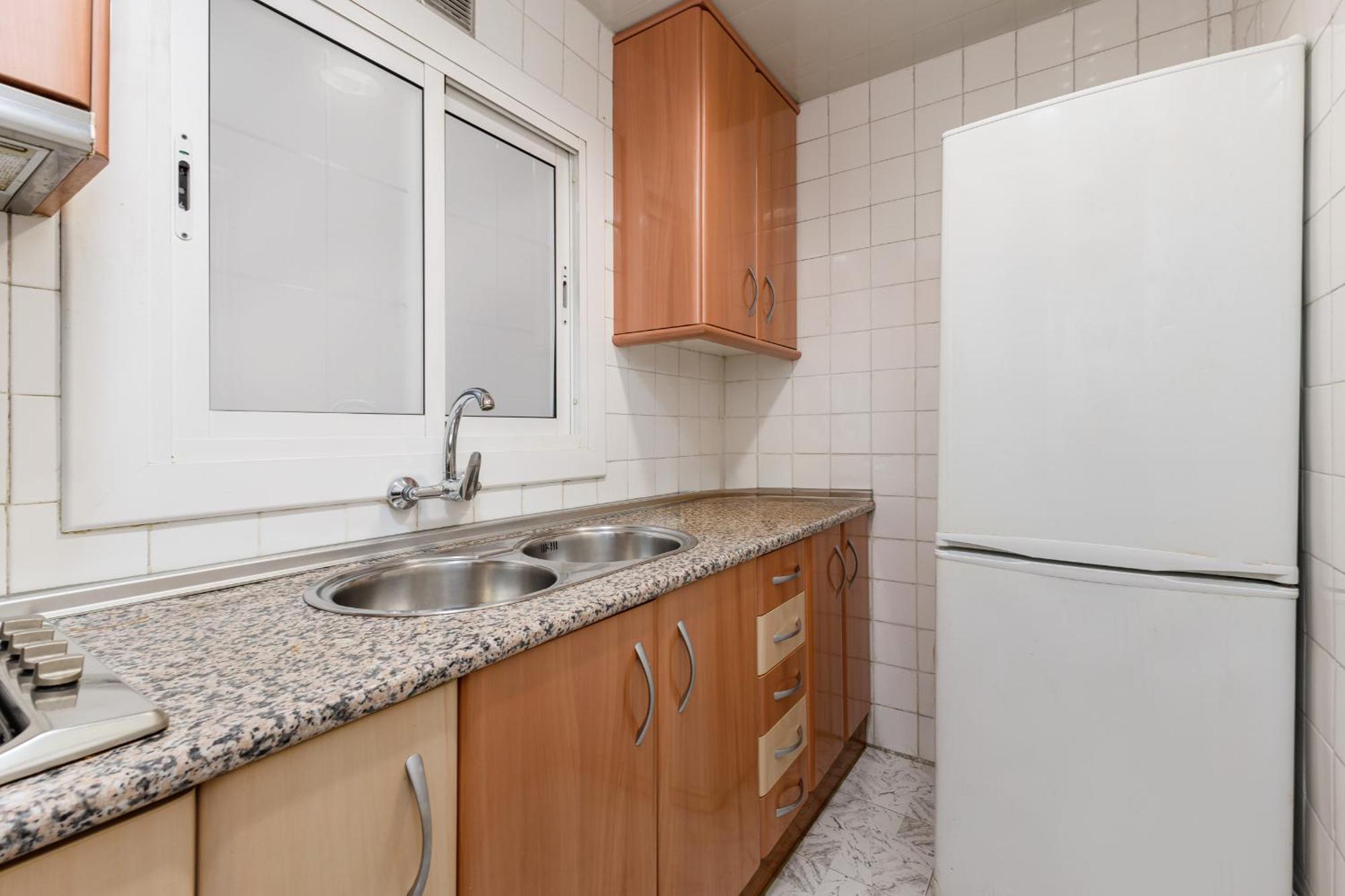 Besos - Bright Apartment Close To Congress & Port ซานต์อาเตรียเดเบซอซ ภายนอก รูปภาพ