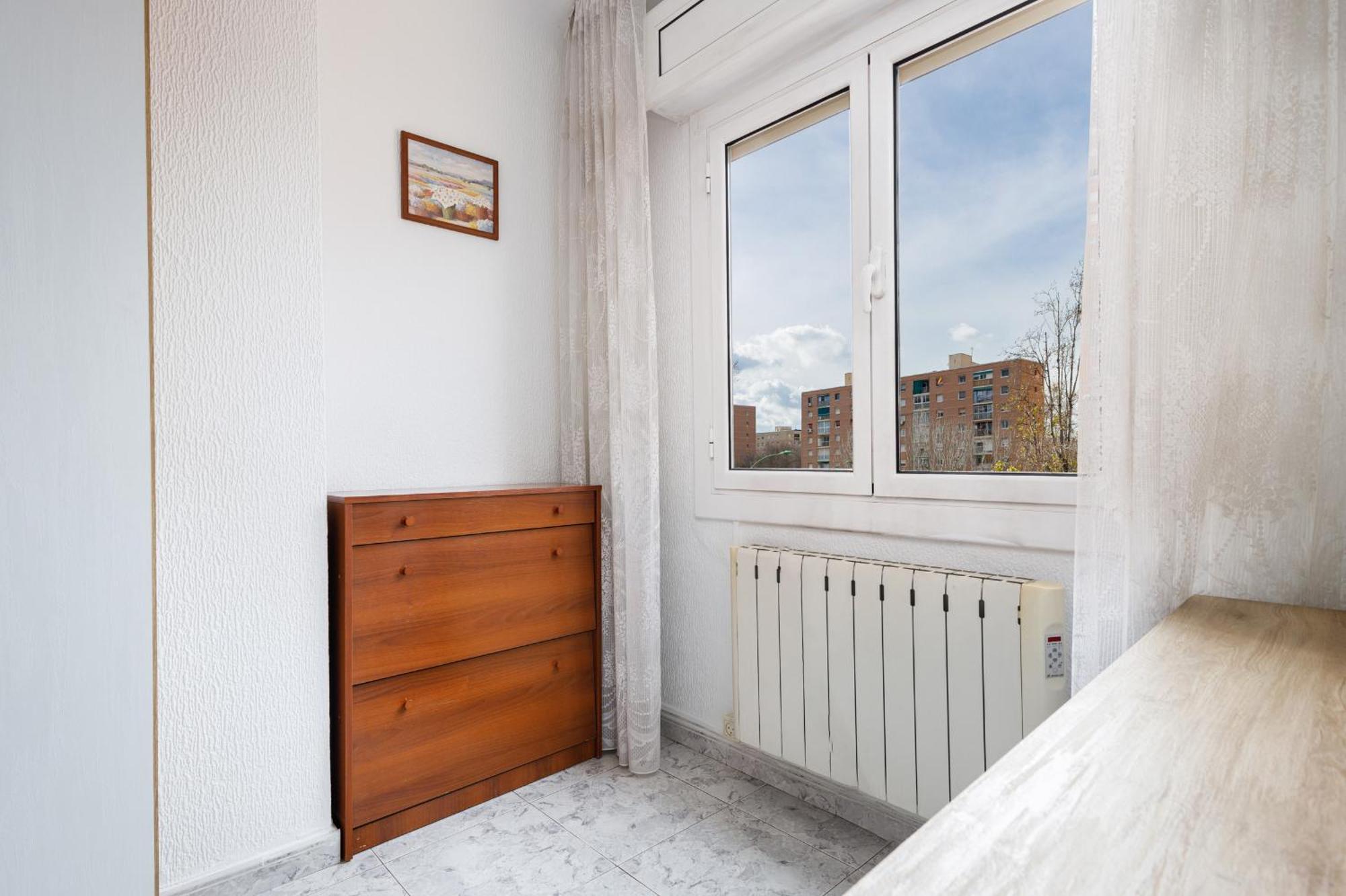 Besos - Bright Apartment Close To Congress & Port ซานต์อาเตรียเดเบซอซ ภายนอก รูปภาพ